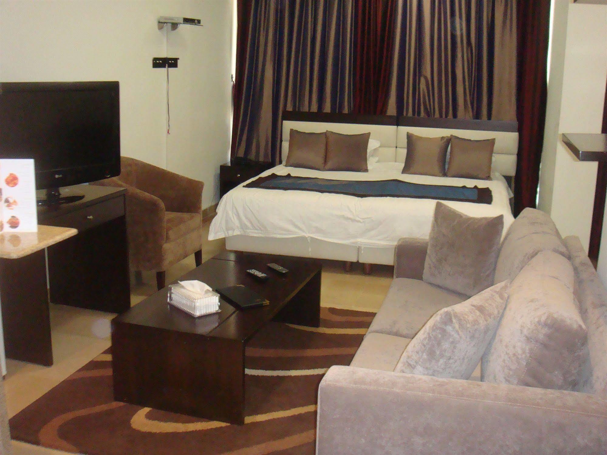 Bliss 3000 Furnished Studios Beirut Ngoại thất bức ảnh